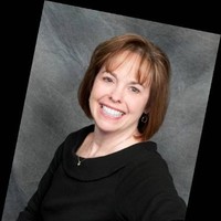 Lisa Warren