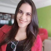 Denise Souza de Oliveira