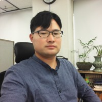 Douglas Kang