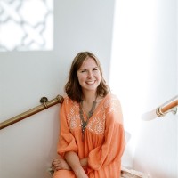 Amelia Laura P.
