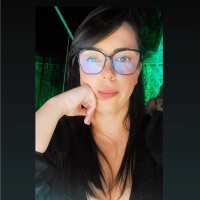 Sheila Cristina Dias Ferreira