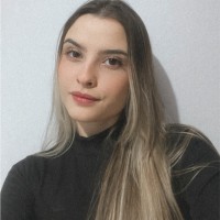 Maria Cecília Araújo