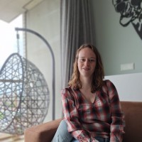 Manon De Vries