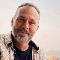 Stephen G. Lincoln (He/Him/His)