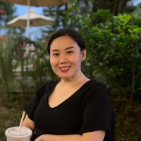 Maureen V