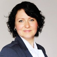 Наталья Попова