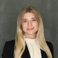 Zoe Renner
