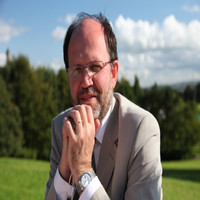 Christopher Findlay