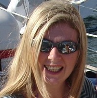 Lorraine Evans