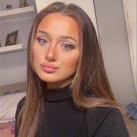 Laura Wallace