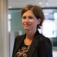 Yvonne Visser