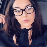 Cassandra Leon