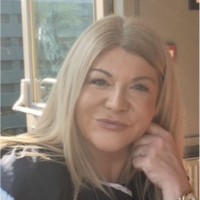 Valerie Main