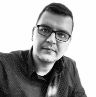 Ádám Desits