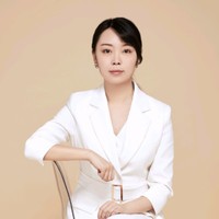 Lucia Zhai