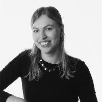 Lotte Van Raay