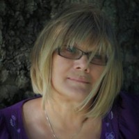 Debi Tangren