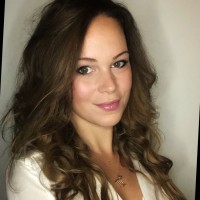 Dóra Sisa