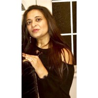 Hina Lakhani