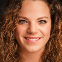 Jasmine Van Der Waal