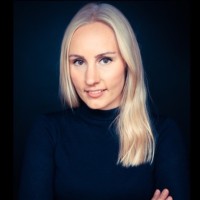 Dr. Stephanie Von Welck