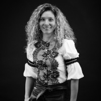 Iovka KOUZMOVA