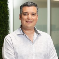 Eduardo M Fuentes Islas, Mba