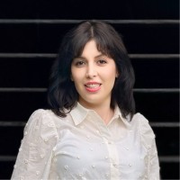 Nina Nikpour
