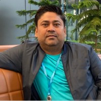 Vineet Dixit