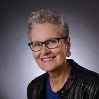 Crosbie Ruth