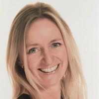 Manuela Raab