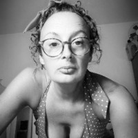 Angie Knowles