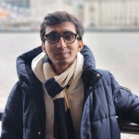 Hamza Naeem, Acca