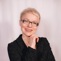 Elena Sazanova MRICS FMVA®