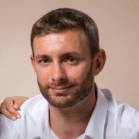Cyril VANUXEM