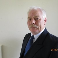 Cliff Freer