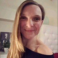 Stephanie Blake