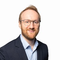 Nicholas Holt    FRICS