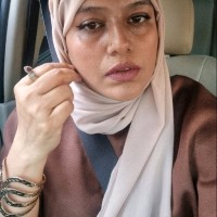 Yasmin Khan