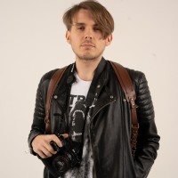 Nic Howells