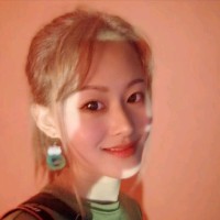 王小灵