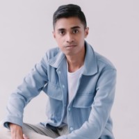 Frely Revalno Saukoly