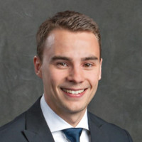 Sebastian Holmqvist, Cfp®