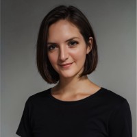 Julie Nizzi
