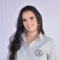 Larissa de Almeida Moreira