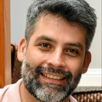 Michael Hernández