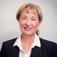 Dr.Ellen Jahn