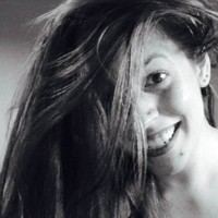 Laura Raphael