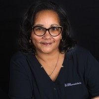 Vicki L Fox