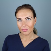 Lariana L.